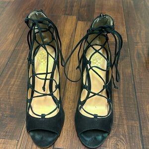 Vince Camaro black suede shoes size 7